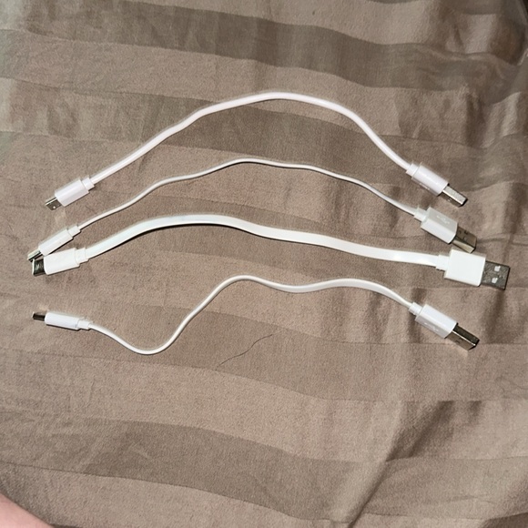 Bluetooth car audio adapter. Lightning to aux adapter. lightning dangle adapter. - Picture 8 of 10